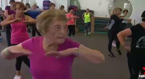 94 Years Old Woman Puts Younger Ones To Shame In Gym Classes