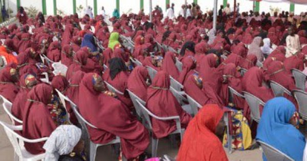 Kano Sponsored More Than 1500 Couples In A Mass Wedding.
