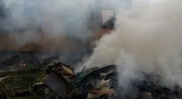 Nigerian Air Force Plane Crashes Killing All 7 Onboard In Abuja (Video)